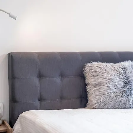 Cozy Mountain Apart. W/terrace Daire Bansko